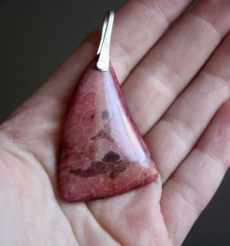 Symbiose, pendentif union marine en argent et corail rouge