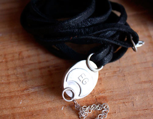 Sapheda, bracelet pureté et force en argent, cuir et agate dendritique