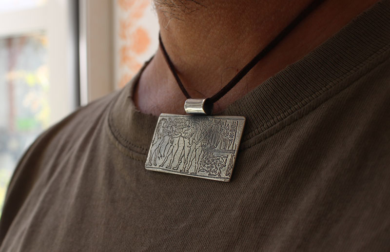 Sceau-cylindre du roi de Kisch, collier mésopotamien en argent