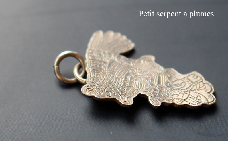 Serpent à plumes, pendentif Quetzalcoatl dieu aztèque en argent
