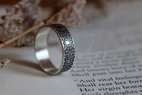 Soleil d’orient, bague soleil géométrique oriental en argent