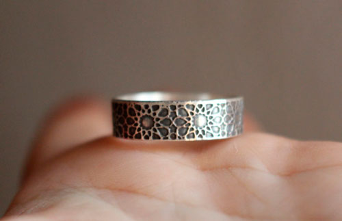Soleil d’orient, bague soleil géométrique oriental en argent