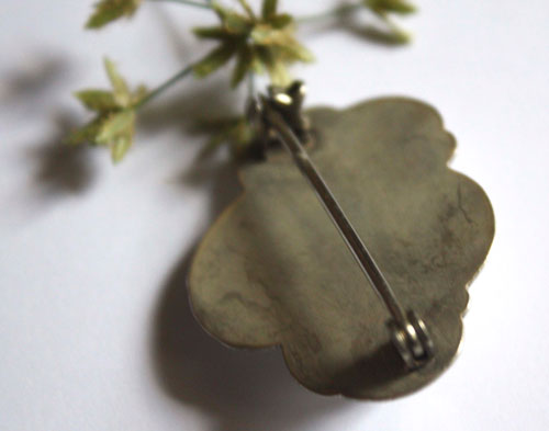 Songe d’une nuit d’été, broche rêve en couleur en argent et opale de feu