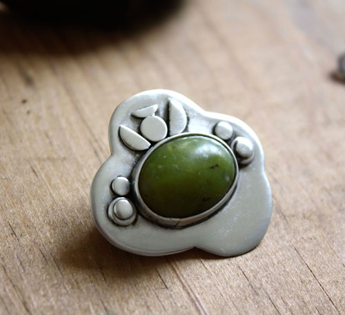 Sous le figuier, broche végétal en argent et aventurine
