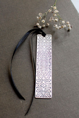 Symphonie, marque-page baroque en argent