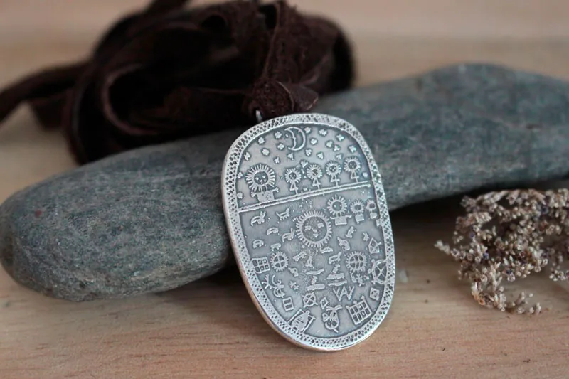 Tambour chamanique, collier Sami scandinave en argent