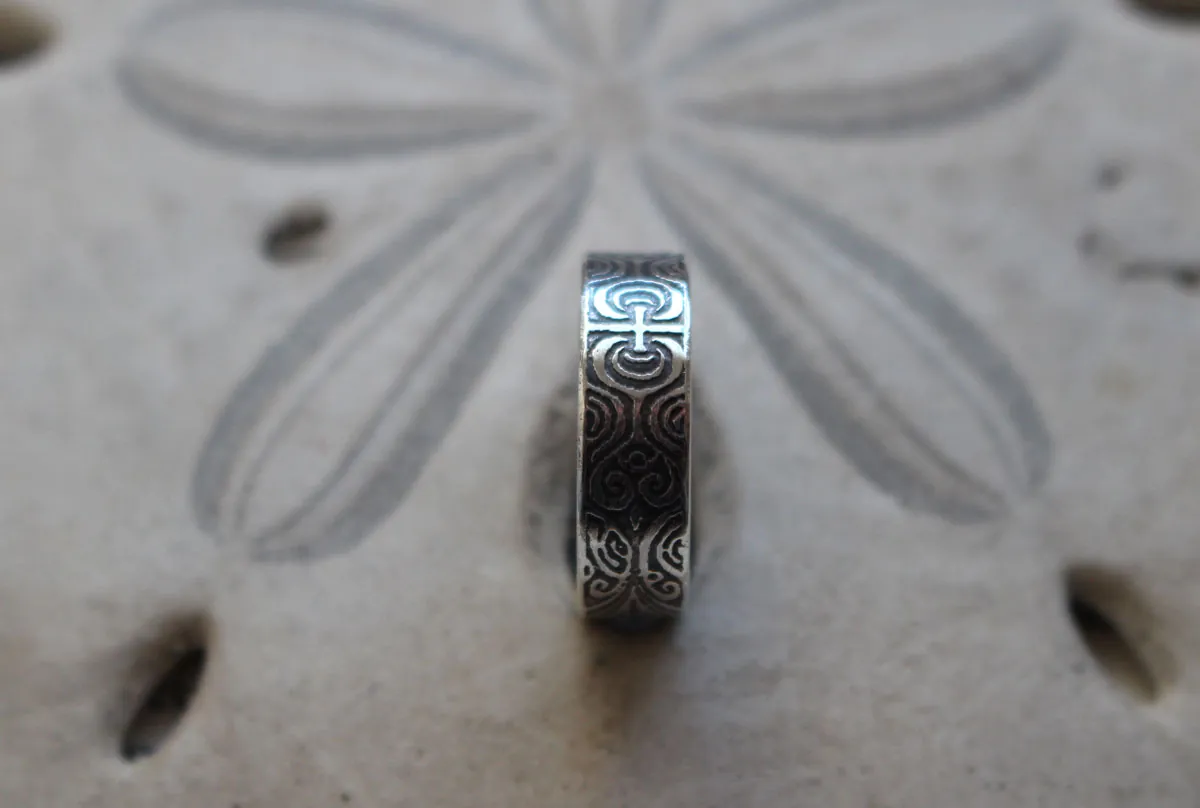 Tatouage polynésien, bague tradition du Pacifique en argent