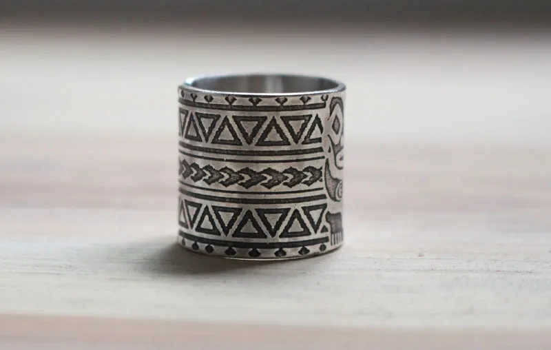 Totem, bague tiki polynésien en argent