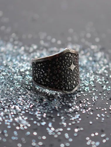 Tu es poussière d’étoiles, bague étoiles de la voie lactée en argent