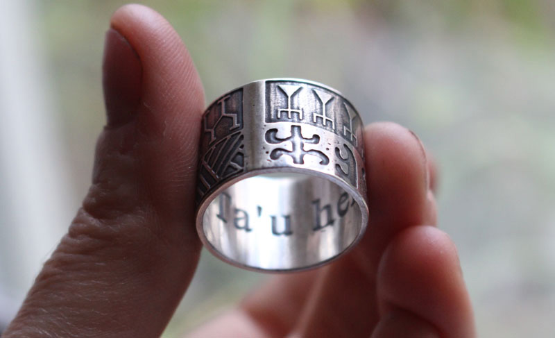 Ta U Here, bague tatouage polynésien en argent