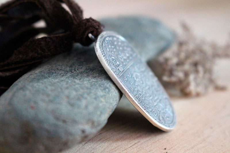 Tambour chamanique, pendentif Sami scandinave en argent