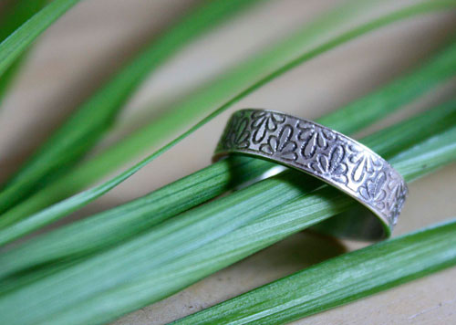 Tranquillité, bague fleur d&rsquo;hortensia en argent