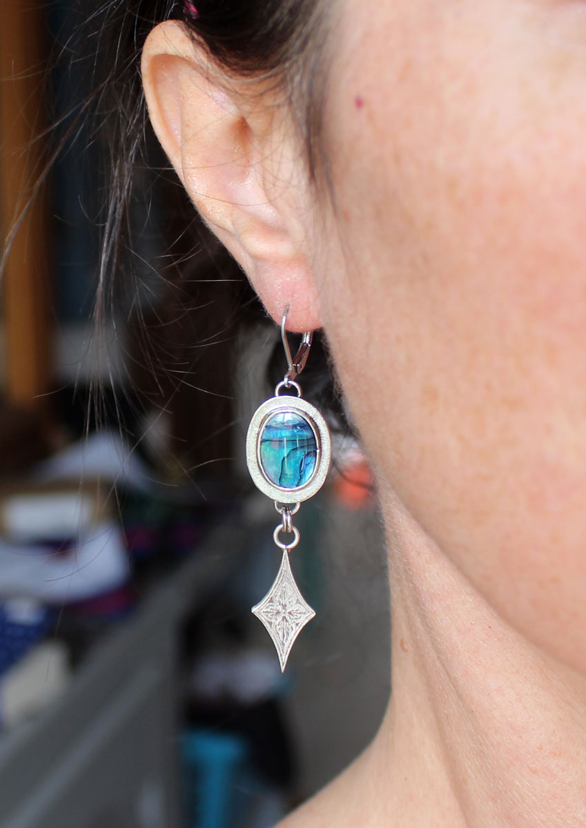 Voie lactée, boucles d’oreilles étoiles en argent et paua