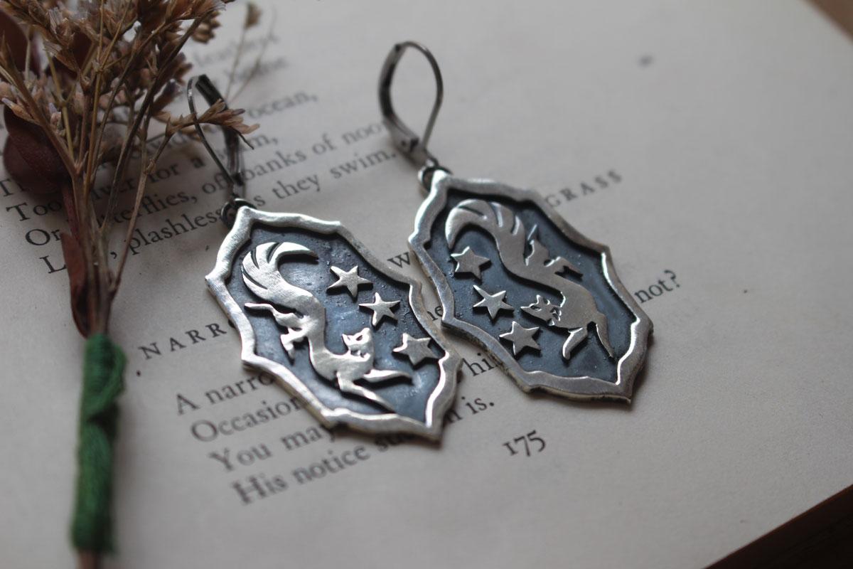 Vulpecula, boucles d’oreilles renard nocturne en argent