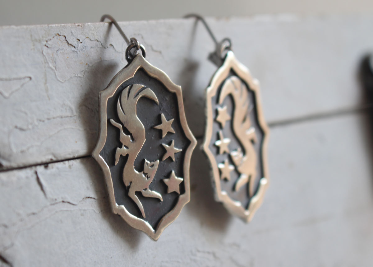 Vulpecula, boucles d’oreilles renard nocturne en argent