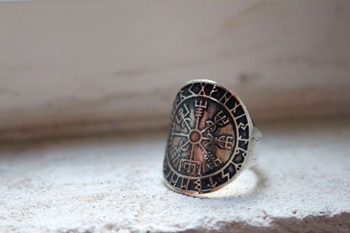 Vegvisir, bague viking en argent