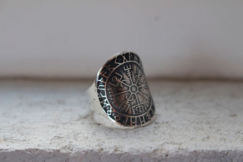Vegvisir, bague viking en argent