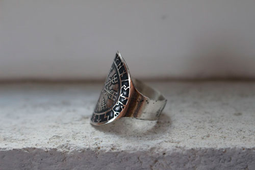 Vegvisir, bague viking en argent