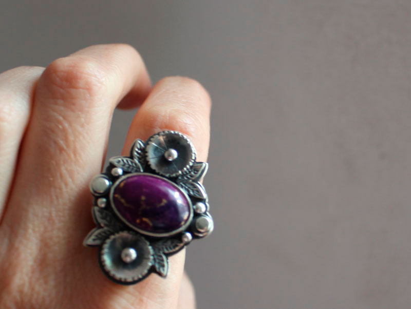 Violette, bague fleur en argent et turquoise