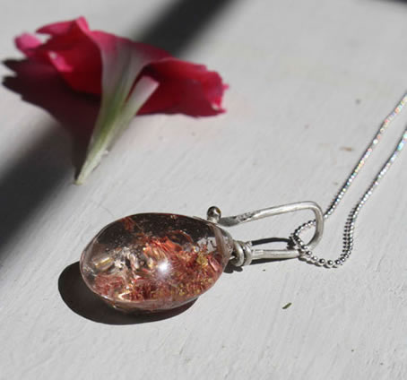 Collier jardin suspendu