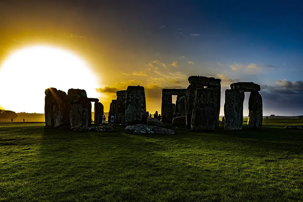 Stonehenge de nuit