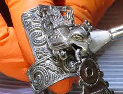 Bague en argent de la tombe 7 de Monte Alban, Oaxaca, Mexique