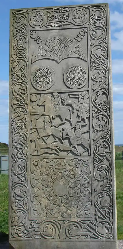 La stèle Hilton de Cadboll, pierre sculptée par les Pictes d’Écosse
