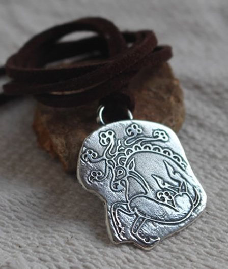Collier princesse de l’Altaï, inspiré du tatouage d’une momie des nomades des steppes