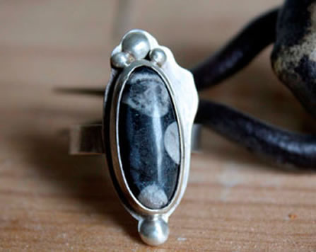 Obsidienne flocon de neige, histoire et vertus