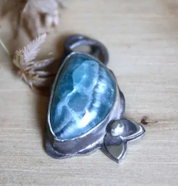 Histoire et vertus de la smithsonite